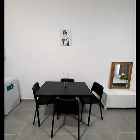 3 Elegante * Rozzano